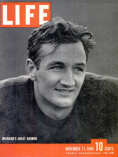Thomas Dudley Harmon Football 11 Nov 1940 Copyright Life Magazine | Life Magazine BW Photo Covers 1936-1970